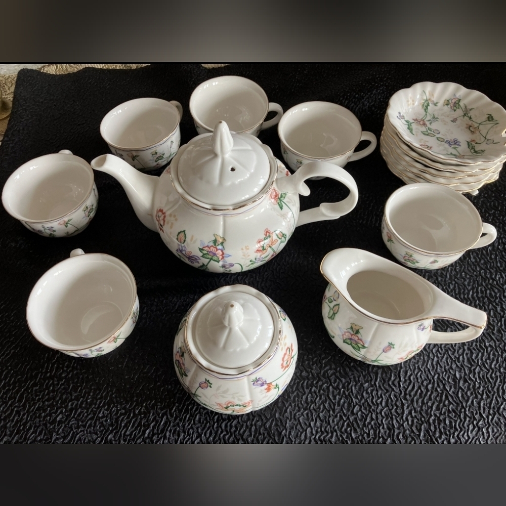 Floral Tea Set with Teapot and Cups - Full Set By Adeline
